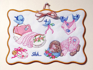 Shh - Wall Hanging - Project Notes to inspire